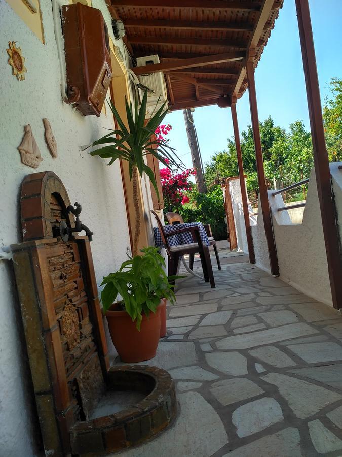 فندق سكوبيلوس تاونفي  Kyriaki المظهر الخارجي الصورة